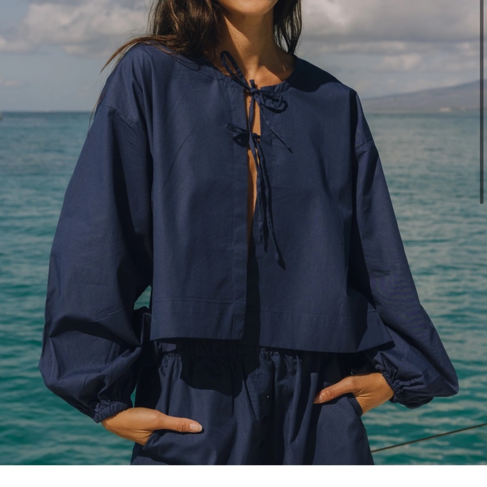 Daily Drills Poplin Tie Top